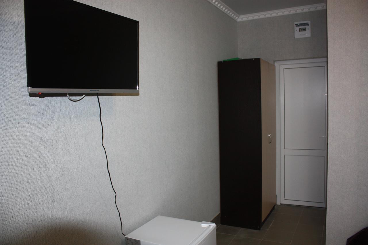 Viktoria Hotel ปิซุนดา ภายนอก รูปภาพ